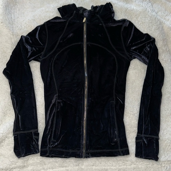 NEW! Lululemon Hooded Velvet Define Jacket - Picture 3 of 7